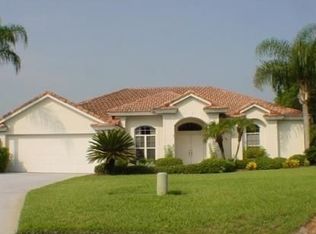 4463 Winding Oaks Cir, Mulberry, FL 33860
