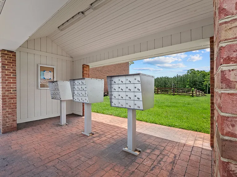 The Meadows in Glade HIll, VA — Photo 15