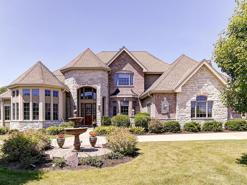 2nd image of 555 Hawks Ridge Rd