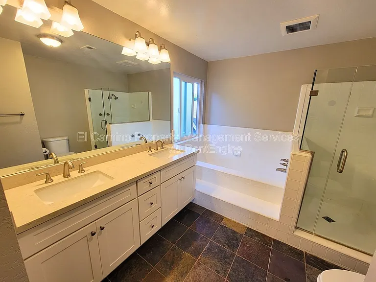 1728 Lake St — Photo 19