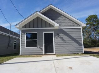 11919 Nelwood St, Willis, TX 77318