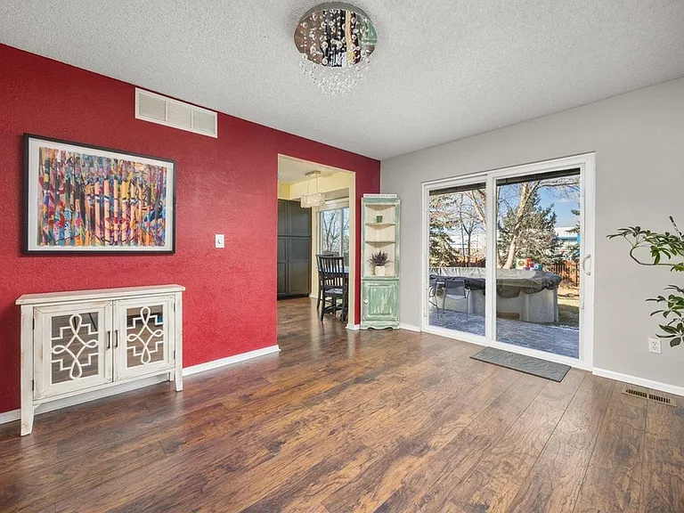 387 Oak Ln — Photo 26