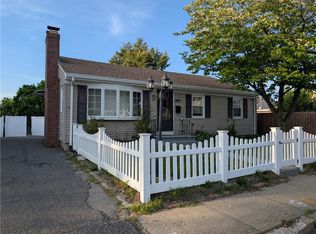 106 Flint St, Pawtucket, RI 02861