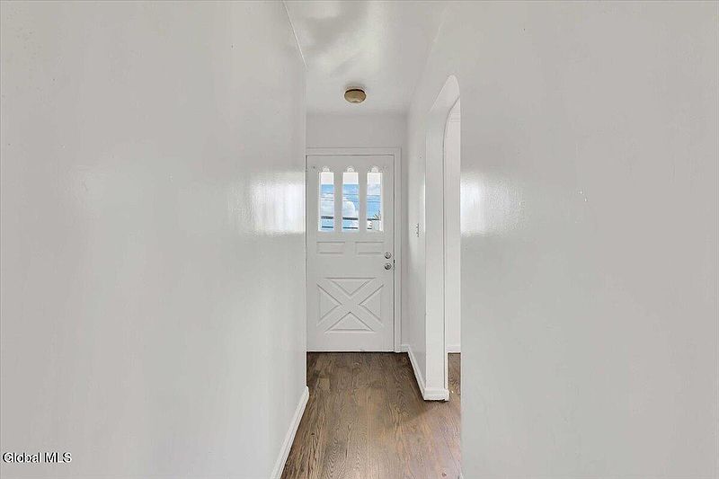 2nd image of 211 Shaker Road