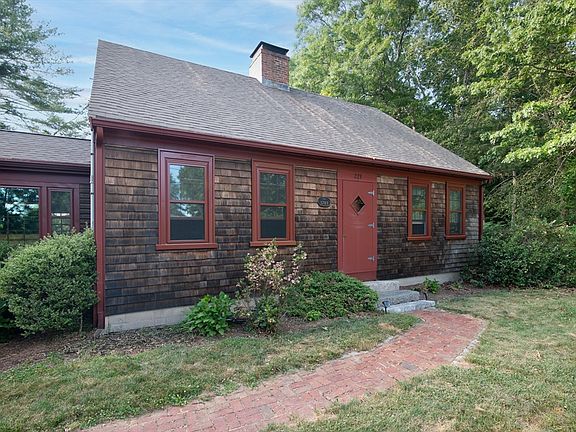 4th image of 221 Circuit St
