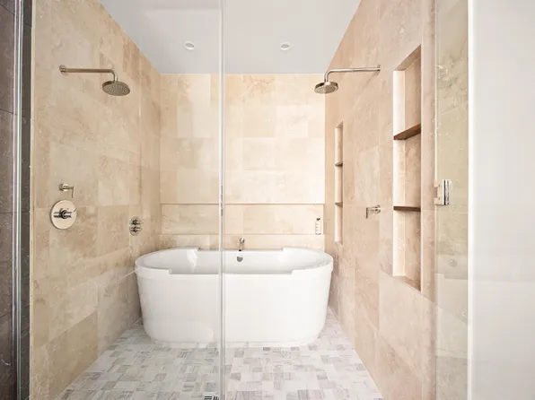 76 Madison Avenue image 15 of 19