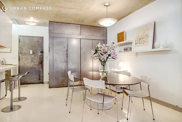 Rented by Compass | media 34