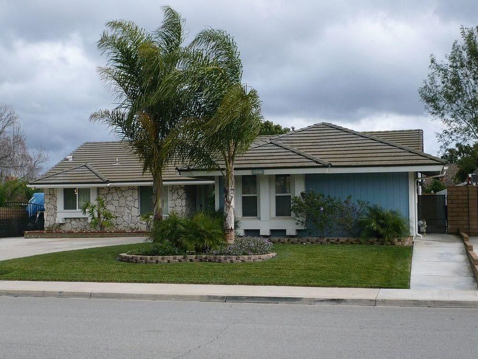 1st image of 224 Japonica Ave
