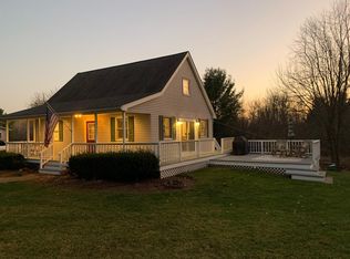 472 Old Creamery Rd, Williston, VT 05495