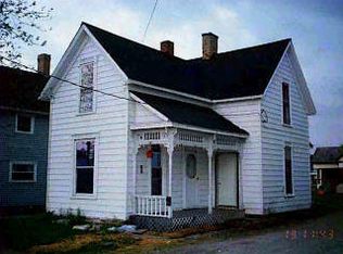 438 N 4th St, Greenfield, OH 45123