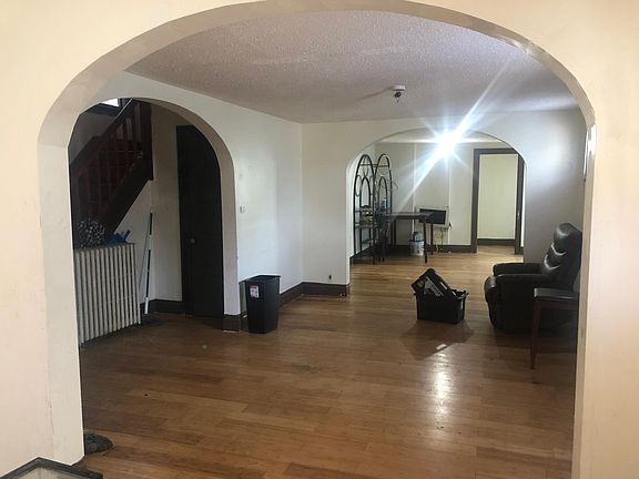 Living and dining area