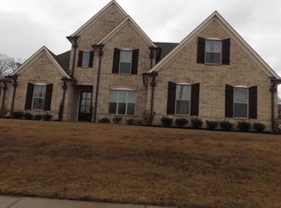 2402 Forest Hill Irene Rd N, Cordova, TN 38016