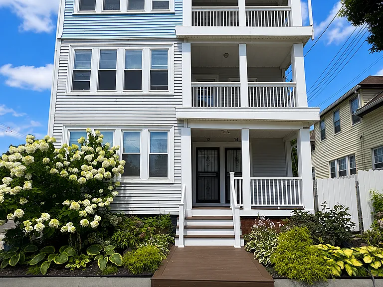 12-14 Whitney St #2 — Photo 11