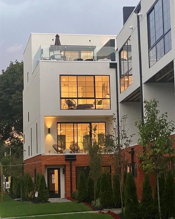 1st image of 533 E Harrison Ave #3