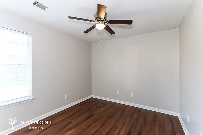 345 Washington St — Photo 12