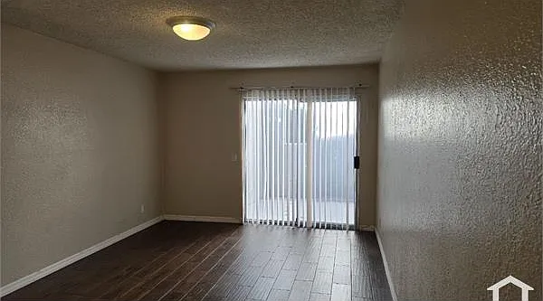 2110 E Avenue Q6 — Photo 25