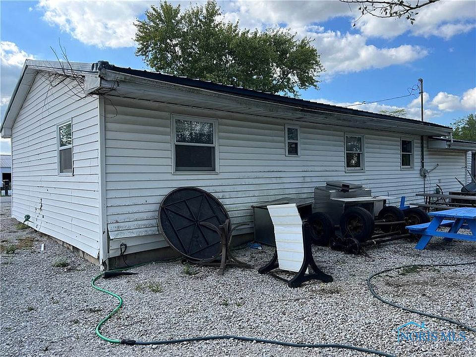 2nd image of 10776 Road 171