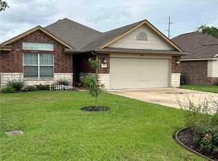 2916 Horseback Ct, College Station, TX 77845