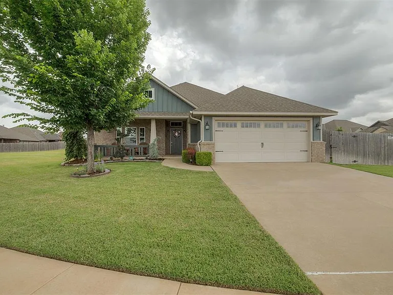18500 Summer Grove Ave — Photo 1