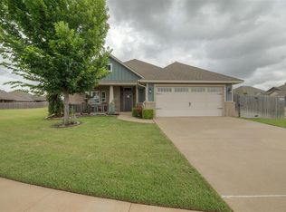 18500 Summer Grove Ave, Edmond, OK 73012