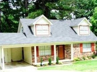 613 Newcomb Dr, Benton, AR 72015