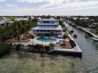 200 Harbor Dr, Tavernier, FL 33070