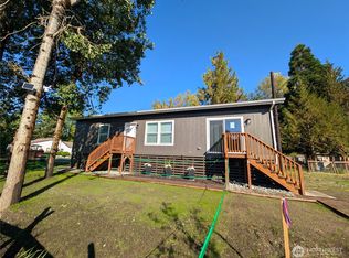 902 97th St E, Tacoma, WA 98445