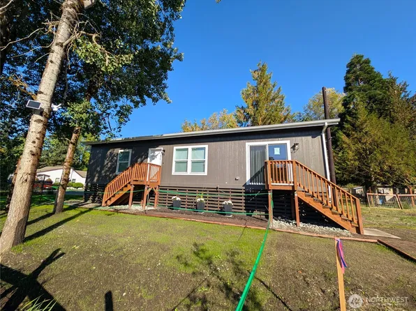 902 97th Street E, Tacoma, WA 98445
