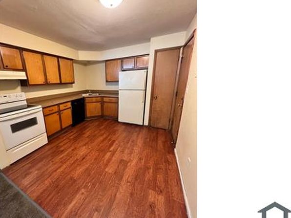 2305 School St APT 3