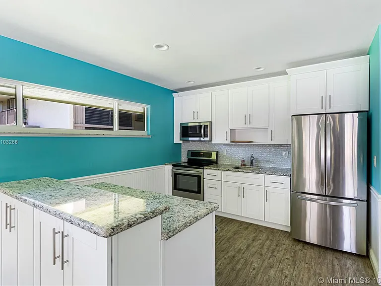 1201 NW 13th St #323B — Photo 10
