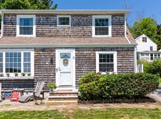 2 Bancroft Ln, Merrimac, MA 01860