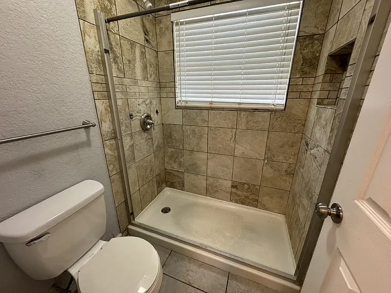 211 Natalen Ave #210 — Photo 7