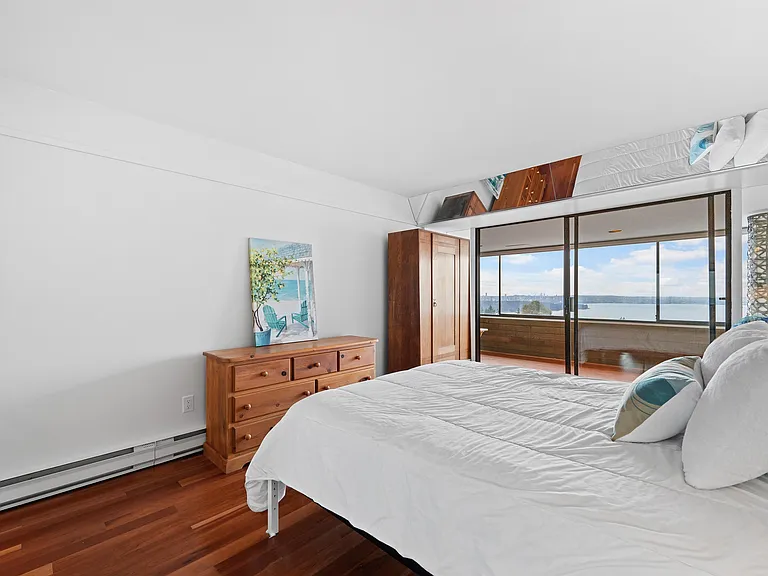 2212 Folkestone Way #63 — Photo 17