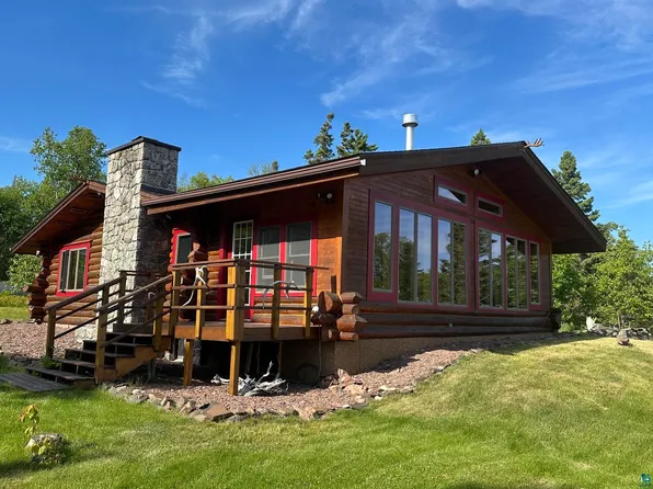 3644 Hwy 61 E, Grand Marais, MN 55604