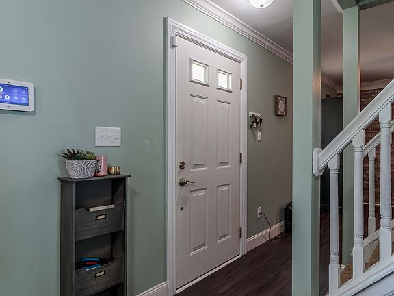 5th image of 626 N Zane Ave