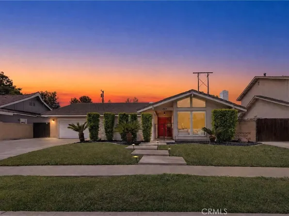 1517 E Riverview Ave, Orange, CA 92865