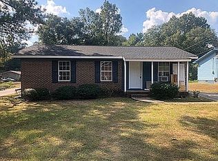 601 Bell St, Roanoke, AL 36274