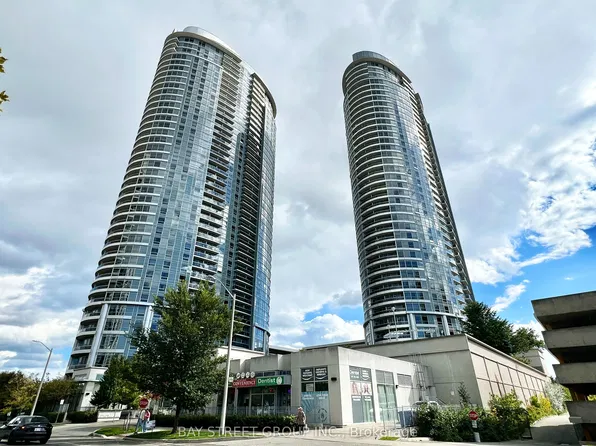 125 Village Green Sq #2305, Toronto, ON M1S 0G3