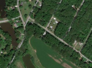 79 Circle Ln, Colonial Beach, VA 22443