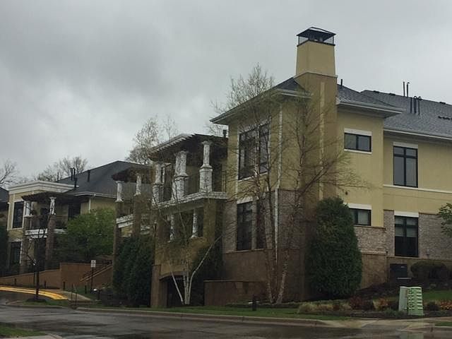 1st image of 701 Linden St Unit 201