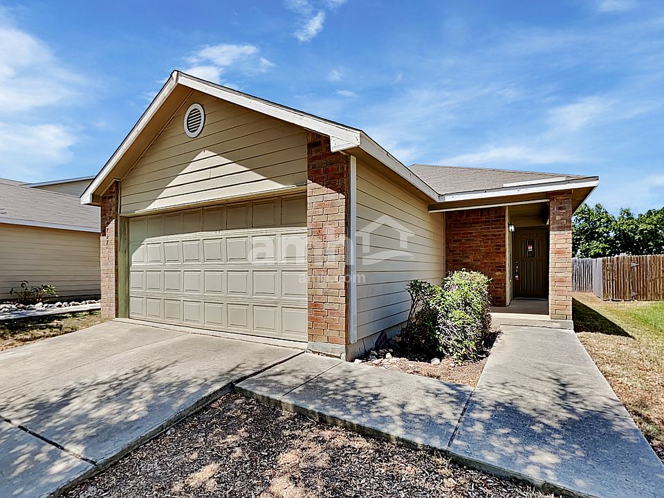 1st image of 9727 Woodland Pnes