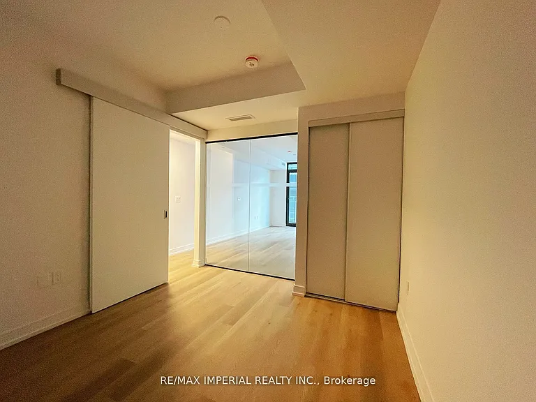 1 Jarvis St #904 — Photo 12