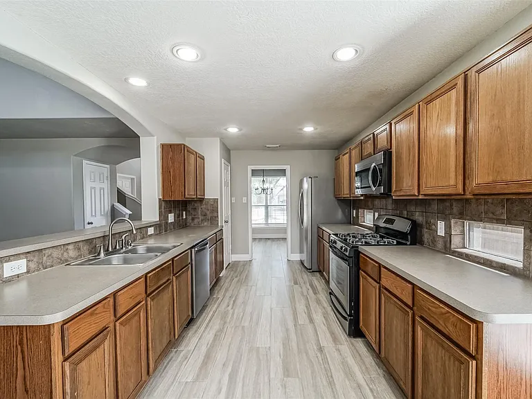 4822 Mosaic Canyon Ct — Photo 6