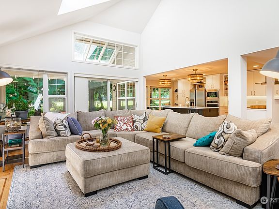 5th image of 9158 Gleneagle Drive #10