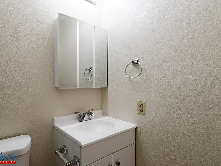 260 Tradewinds Ct #3 — Photo 10