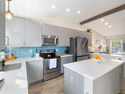 9823 Castle Ridge Circle, Highlands Ranch, CO, 80129