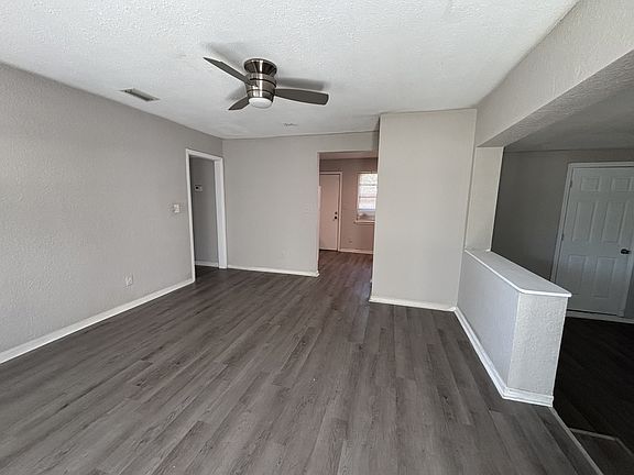4th image of 9118 Castle Blvd
