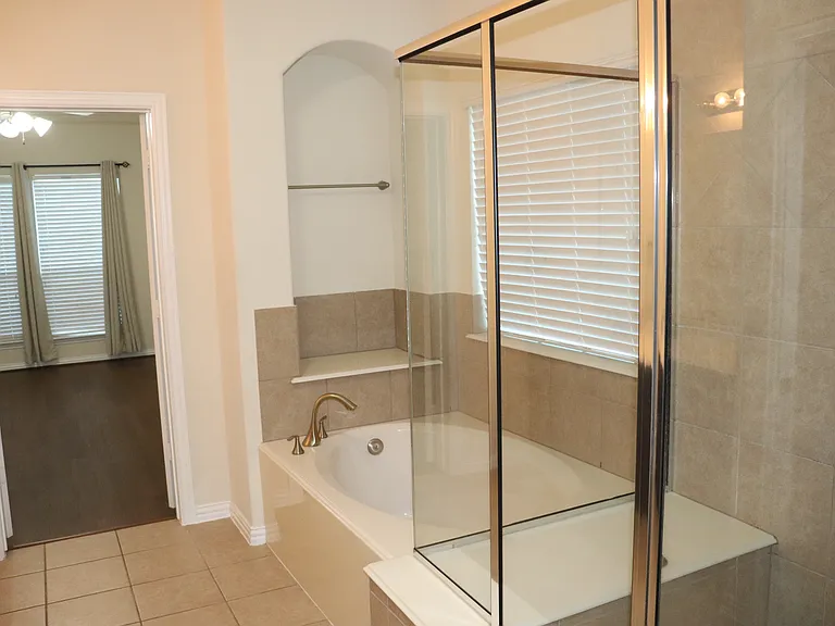 2863 Ginger Cove Ln — Photo 16