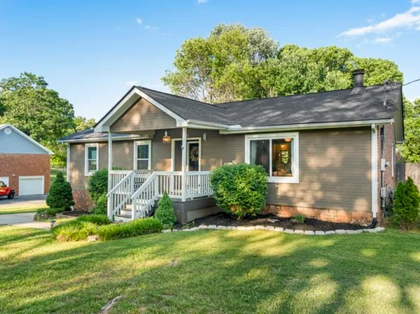 504 Lookout Dr, Columbia, TN 38401