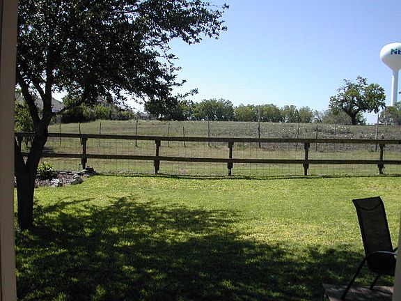 3rd image of 1775 Jasons South Ct